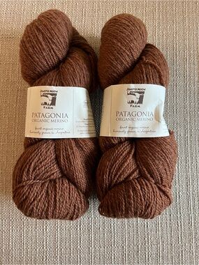 Juniper Moon Farm Patagonia Organic Merino Yarn - color sequoia #126 - 2 skeins